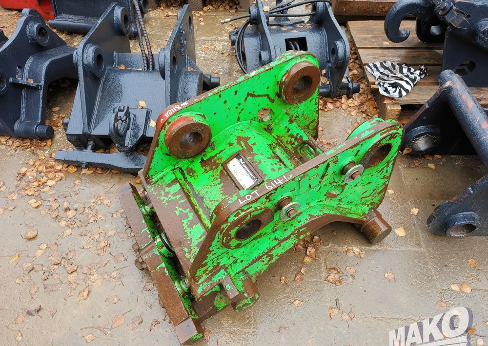 Szybkozłącze mechaniczne Verachtert CW45S - Attachment for Construction machinery: picture 1 Szybkozłącze mechaniczne Verachtert CW45S - Attachment for Construction machinery: picture 1