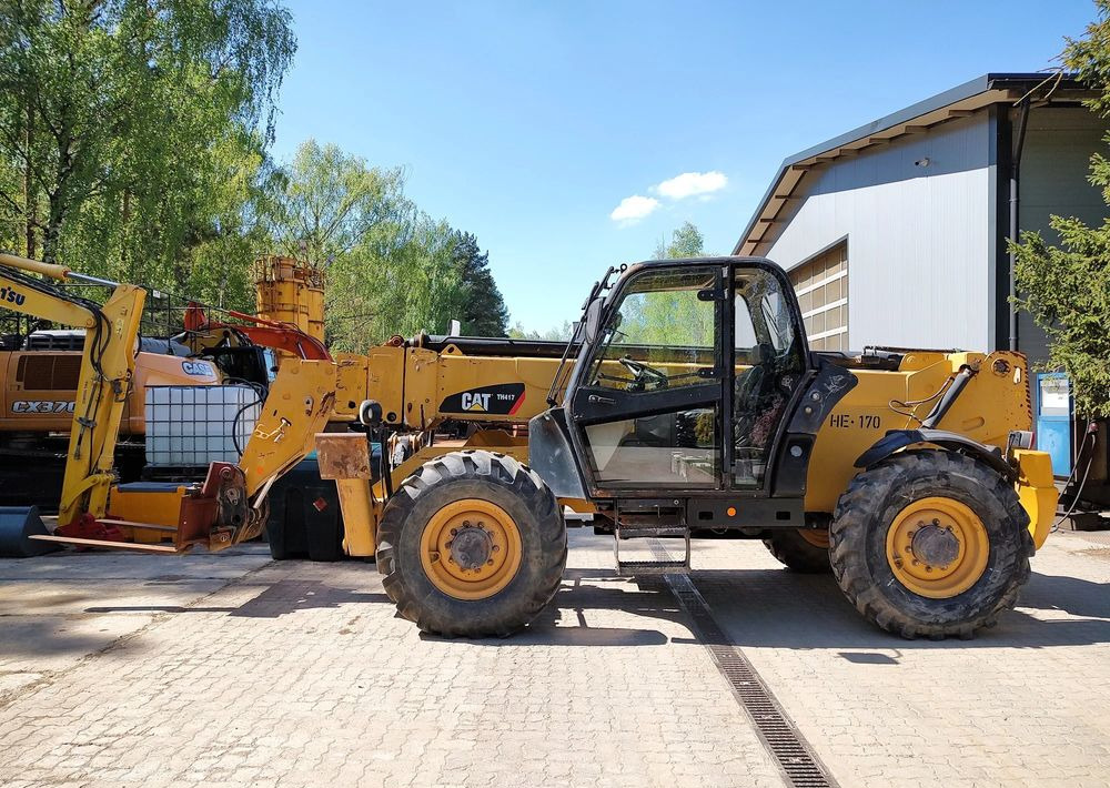 Caterpillar TH417 - Telescopic handler: picture 1 Caterpillar TH417 - Telescopic handler: picture 1