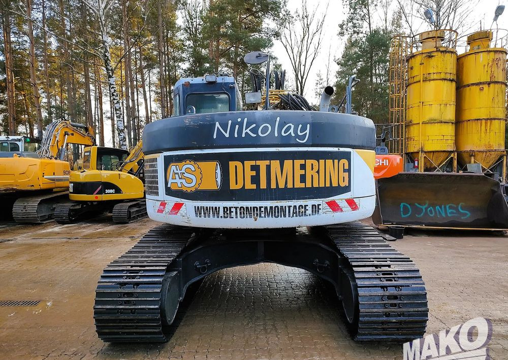 Komatsu PC228USLC-3 - Crawler excavator: picture 3 Komatsu PC228USLC-3 - Crawler excavator: picture 3