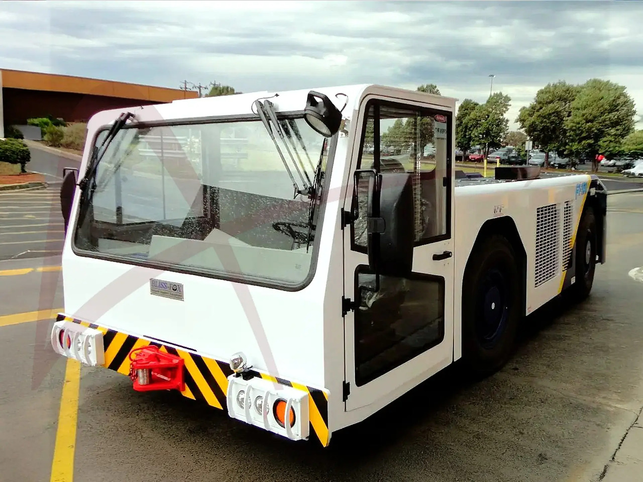 BLISS-FOX F1-150 - Pushback tractor: picture 1 BLISS-FOX F1-150 - Pushback tractor: picture 1