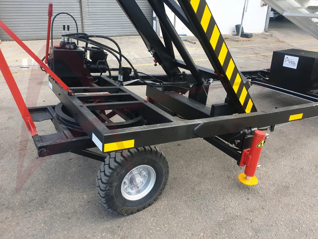 EDGHILL 480-1 - Passenger stairs: picture 5 EDGHILL 480-1 - Passenger stairs: picture 5