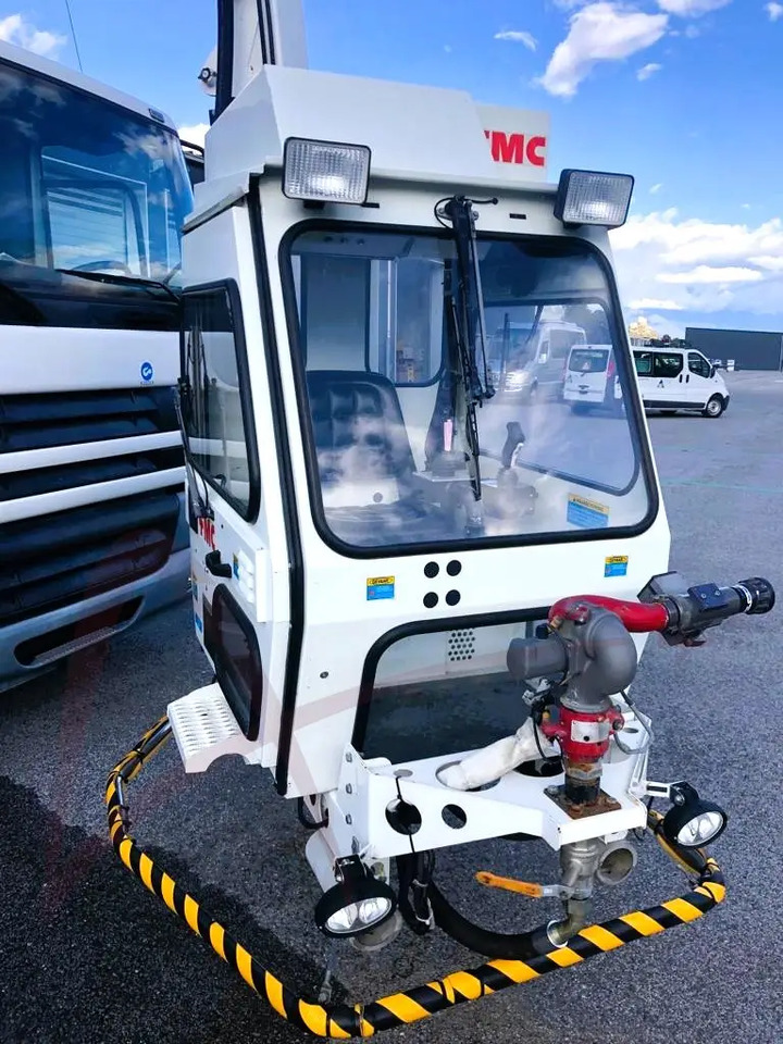 FMC LMD 2000 - Aircraft deicer: picture 4 FMC LMD 2000 - Aircraft deicer: picture 4