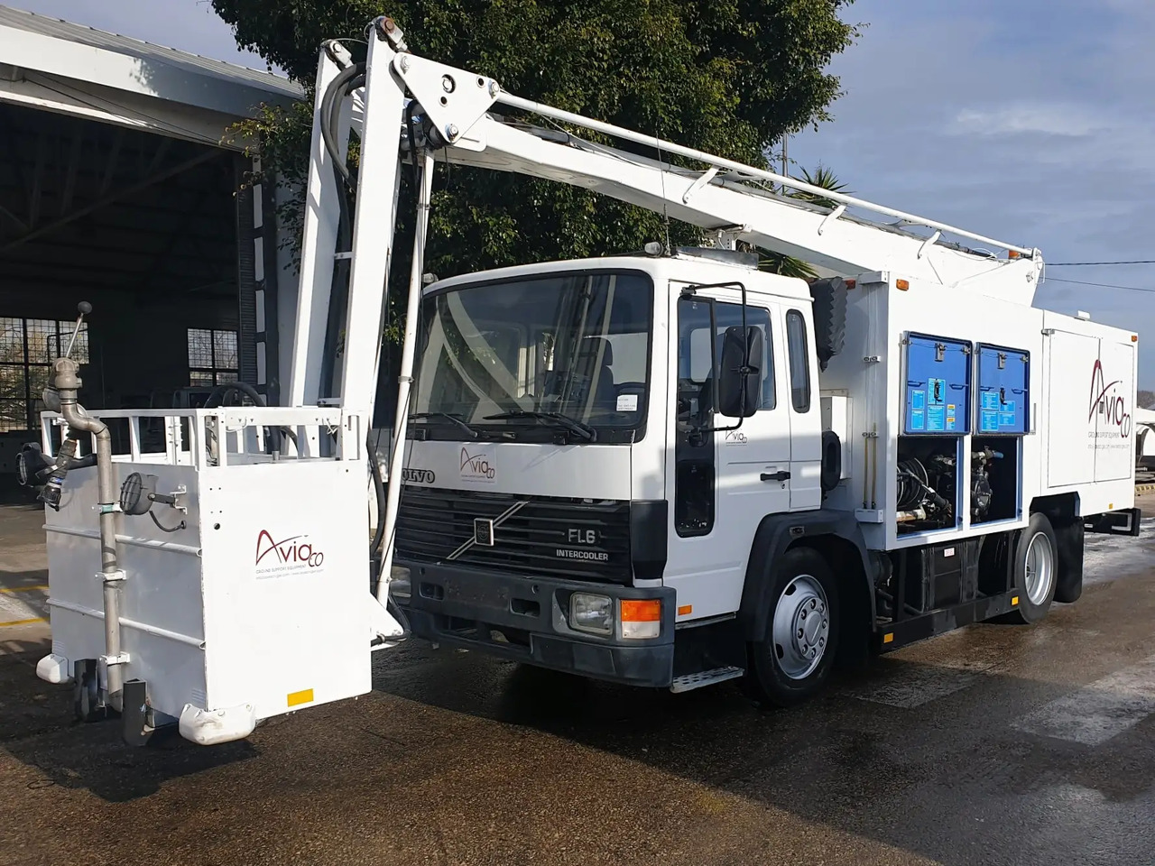 FMC SMD-1200 - Aircraft deicer: picture 2 FMC SMD-1200 - Aircraft deicer: picture 2