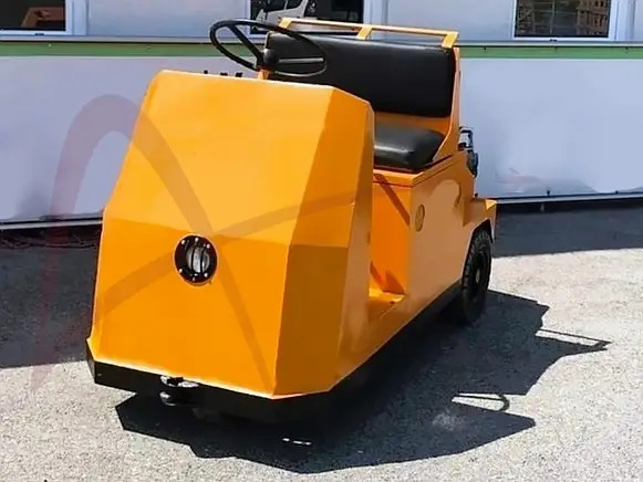 FUMA ES60 - Baggage tractor: picture 1 FUMA ES60 - Baggage tractor: picture 1