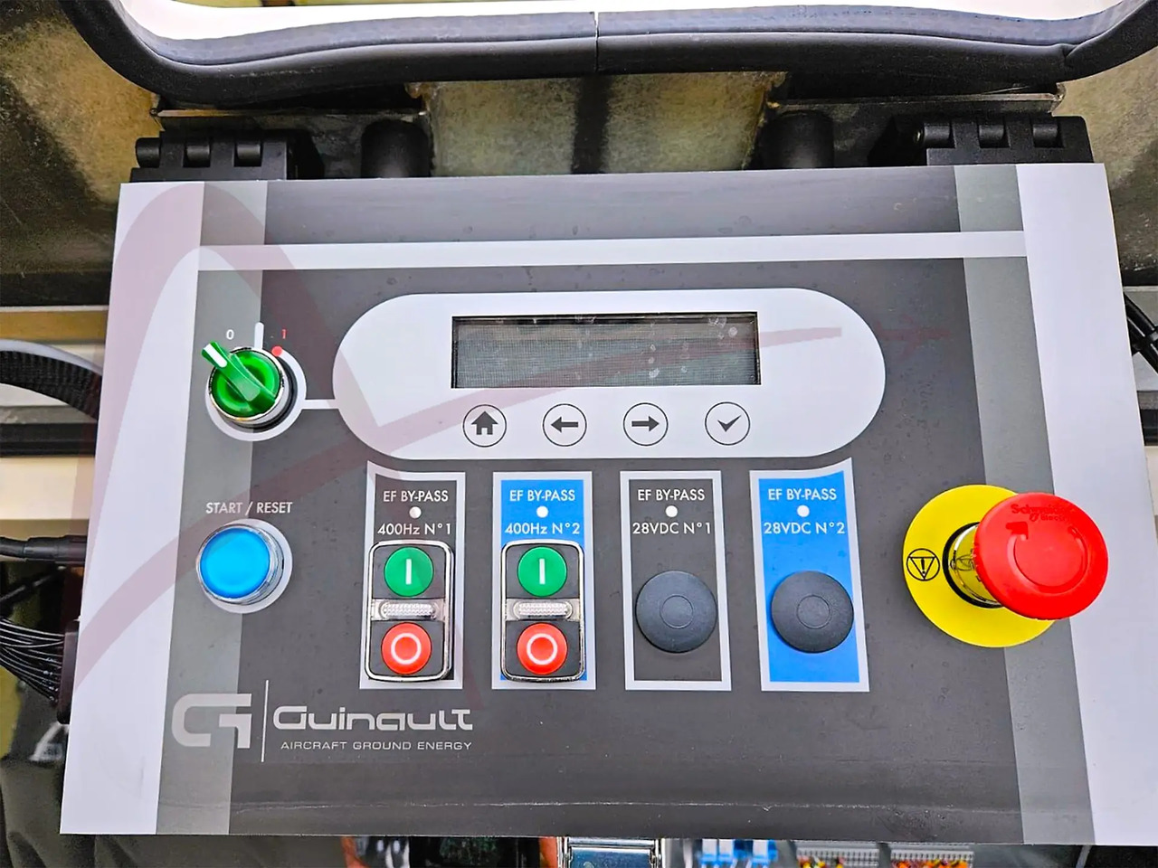 GUINAULT GA180V51D2000 - Ground power unit: picture 3 GUINAULT GA180V51D2000 - Ground power unit: picture 3