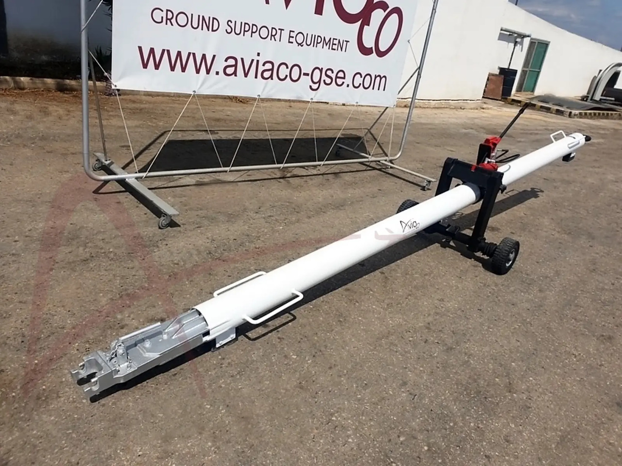 FLADUNG FSST EMB170 - Ground support equipment: picture 2 FLADUNG FSST EMB170 - Ground support equipment: picture 2