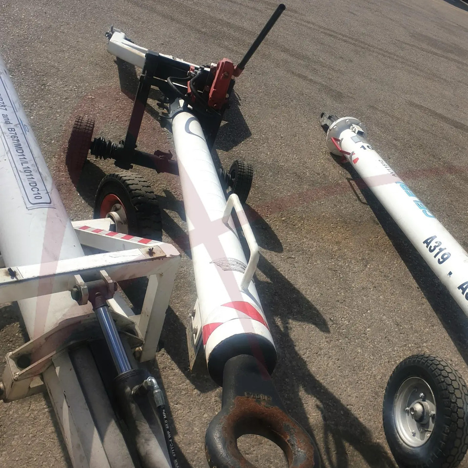 FLADUNG FSST MD80/DC9 - Ground support equipment: picture 3 FLADUNG FSST MD80/DC9 - Ground support equipment: picture 3