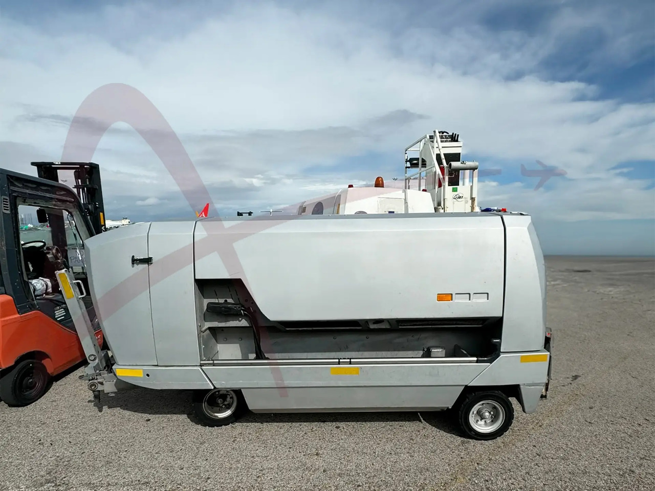 HITZINGER GPU-120MDE18 - Ground power unit: picture 1 HITZINGER GPU-120MDE18 - Ground power unit: picture 1