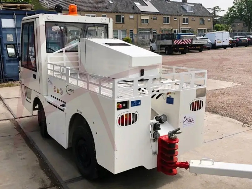 MULAG COMET 4H - Baggage tractor: picture 2 MULAG COMET 4H - Baggage tractor: picture 2