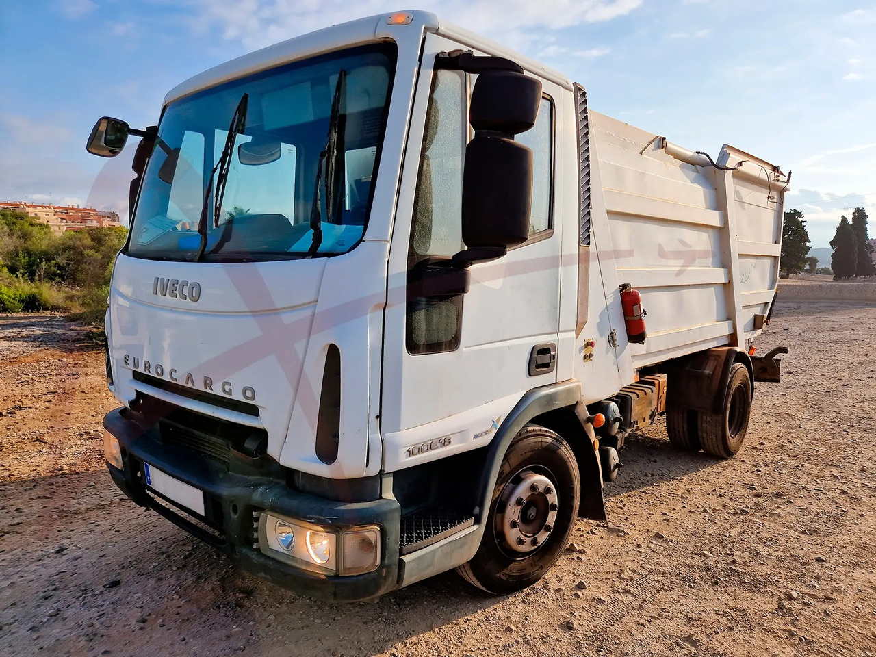 TECNO KUNI 8 - Refuse truck: picture 2 TECNO KUNI 8 - Refuse truck: picture 2
