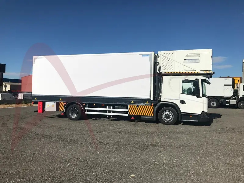 TECNOVE L280 B4X2LB - Airport catering truck: picture 2 TECNOVE L280 B4X2LB - Airport catering truck: picture 2