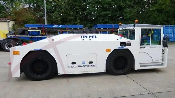 TREPEL CHALLENGER 280 - Pushback tractor: picture 1 TREPEL CHALLENGER 280 - Pushback tractor: picture 1