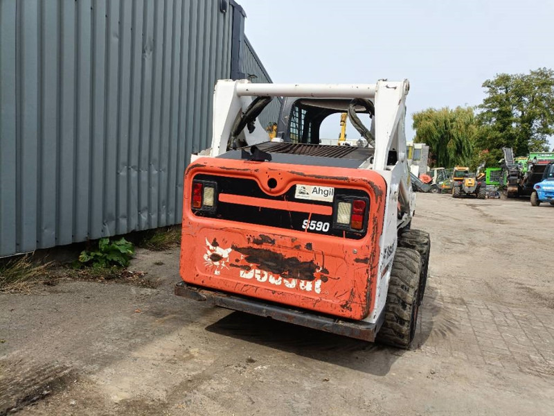 Bobcat s590 schranklader skid steer loader bucket, forks - Skid steer loader: picture 5 Bobcat s590 schranklader skid steer loader bucket, forks - Skid steer loader: picture 5