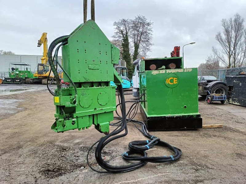 ICE 216 vibro hammer 2,4 ton+ ICE 175 powerpack c - Pile driver: picture 4 ICE 216 vibro hammer 2,4 ton+ ICE 175 powerpack c - Pile driver: picture 4