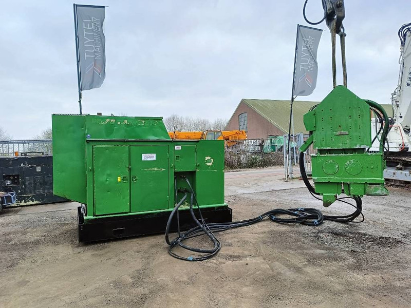 ICE 216 vibro hammer 2,4 ton+ ICE 175 powerpack c - Pile driver: picture 2 ICE 216 vibro hammer 2,4 ton+ ICE 175 powerpack c - Pile driver: picture 2