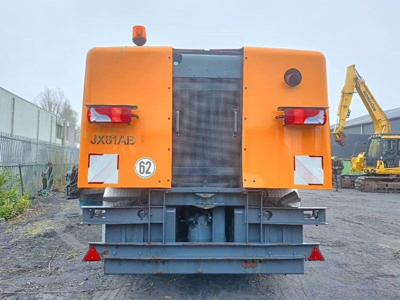 Schmidt TSJ630 man runway snow cleaning sneeuwschuif 2008 - Snow plough for Agricultural machinery: picture 3 Schmidt TSJ630 man runway snow cleaning sneeuwschuif 2008 - Snow plough for Agricultural machinery: picture 3