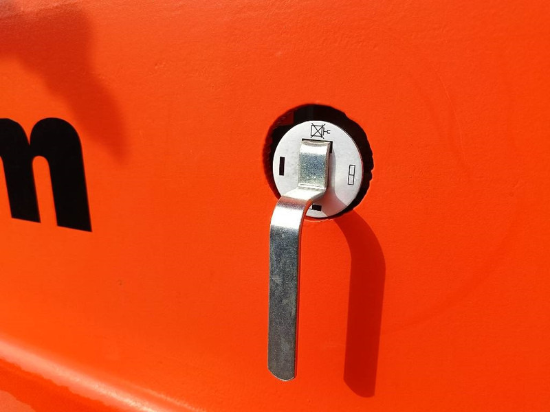 Seacom RT10M 40 ton trailer aanhanger brakes lights 2021 - Trailer: picture 4 Seacom RT10M 40 ton trailer aanhanger brakes lights 2021 - Trailer: picture 4