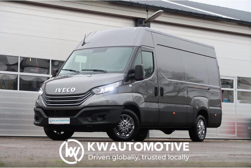 Iveco Daily 35S18HV 3.0 L2H2 BPM VRIJ/ AUT/ 2X SCHUIFDEUR/ CAMERA/ LED/ CRUISE/ CLIMA/ NAVI/ - Panel van: picture 1 Iveco Daily 35S18HV 3.0 L2H2 BPM VRIJ/ AUT/ 2X SCHUIFDEUR/ CAMERA/ LED/ CRUISE/ CLIMA/ NAVI/ - Panel van: picture 1