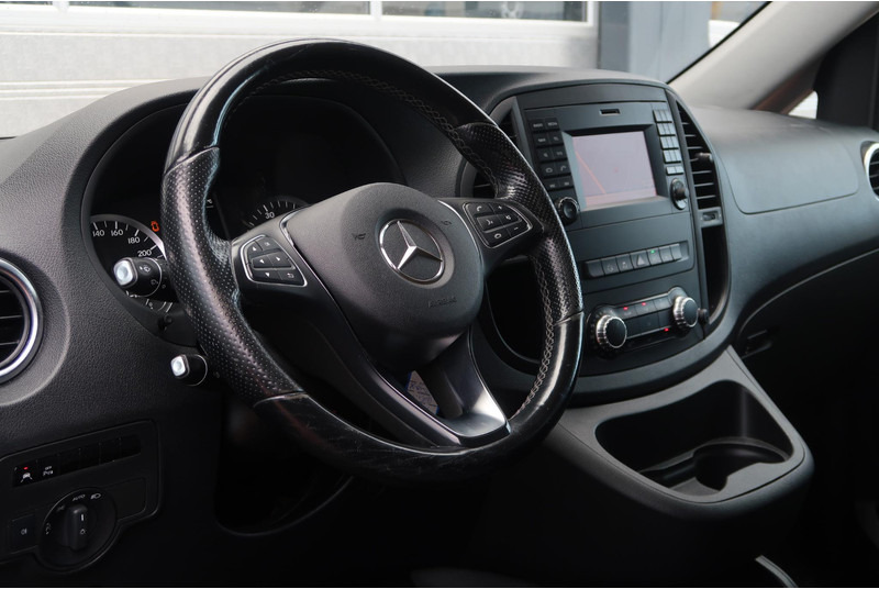 Mercedes-Benz Vito 119 CDI Lang DC/ LED/ CAM/ 2X SCHUIFDEUR/ STOELVERW/ CRUISE/ ETC. - Small van, Crew cab van: picture 4 Mercedes-Benz Vito 119 CDI Lang DC/ LED/ CAM/ 2X SCHUIFDEUR/ STOELVERW/ CRUISE/ ETC. - Small van, Crew cab van: picture 4