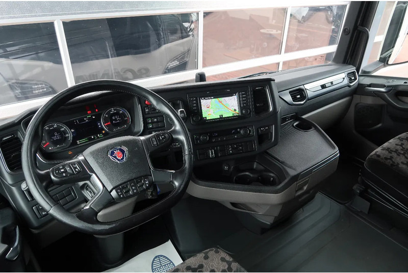 Scania S450 NGS RETARDER/ 2X TANK/ ACC/ PARK CLIMA/ DIFF LOCK - Tractor unit: picture 2 Scania S450 NGS RETARDER/ 2X TANK/ ACC/ PARK CLIMA/ DIFF LOCK - Tractor unit: picture 2