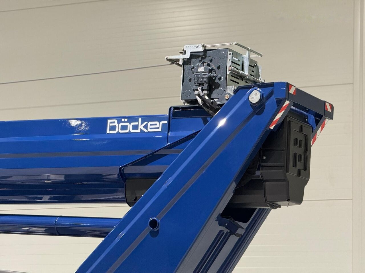 MAN Böcker AK 37/4000 on chassis - Mobile crane: picture 2 MAN Böcker AK 37/4000 on chassis - Mobile crane: picture 2