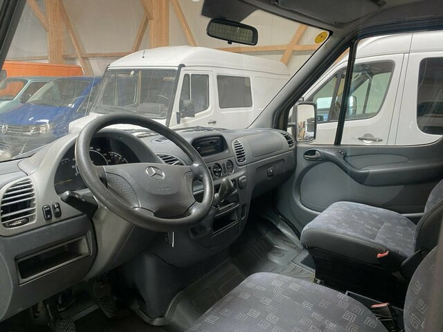 MERCEDES-BENZ Sprinter 313 CDI Doka 4x4 Allrad 1.Hand... - Curtain side van, Crew cab van: picture 3 MERCEDES-BENZ Sprinter 313 CDI Doka 4x4 Allrad 1.Hand... - Curtain side van, Crew cab van: picture 3
