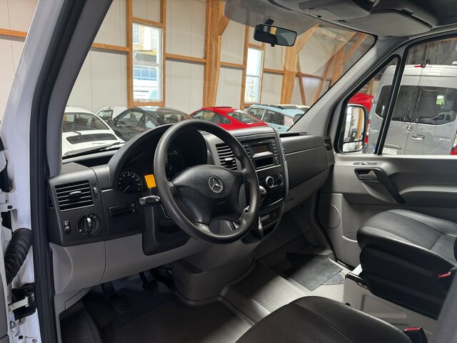 MERCEDES-BENZ Sprinter 316 CDI Doka 4x4 Allrad Plane - Curtain side van, Crew cab van: picture 5 MERCEDES-BENZ Sprinter 316 CDI Doka 4x4 Allrad Plane - Curtain side van, Crew cab van: picture 5
