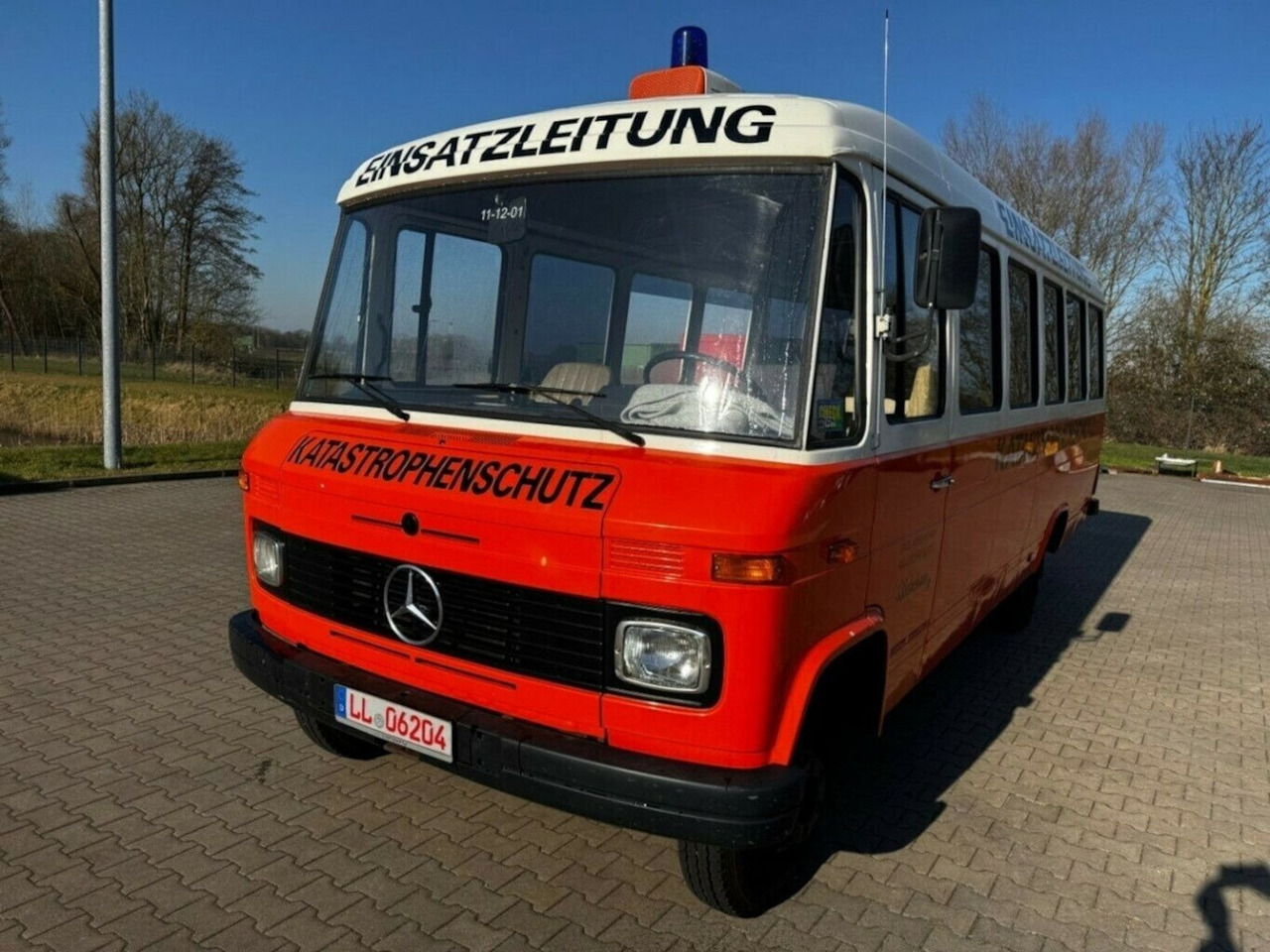 Mercedes-Benz O 309D Breitmaul Bus - Campervan: picture 3 Mercedes-Benz O 309D Breitmaul Bus - Campervan: picture 3