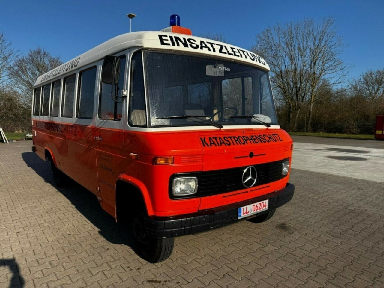 Mercedes-Benz O 309D Breitmaul Bus - Campervan: picture 1 Mercedes-Benz O 309D Breitmaul Bus - Campervan: picture 1