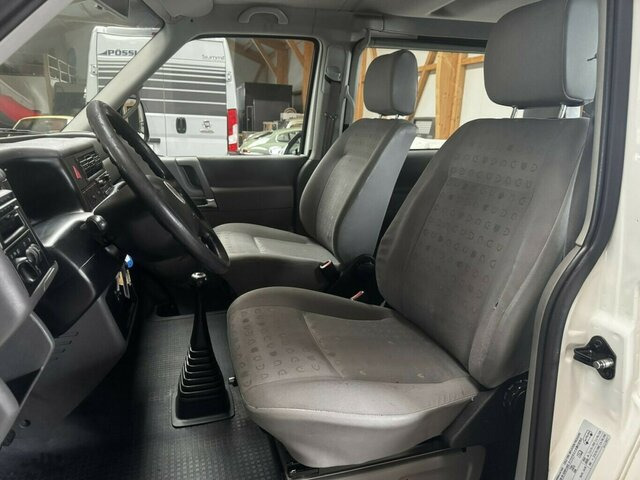 VW T4 Caravelle 2.5 TDI Syncro Sperre 1. Hand!... - Car: picture 5 VW T4 Caravelle 2.5 TDI Syncro Sperre 1. Hand!... - Car: picture 5