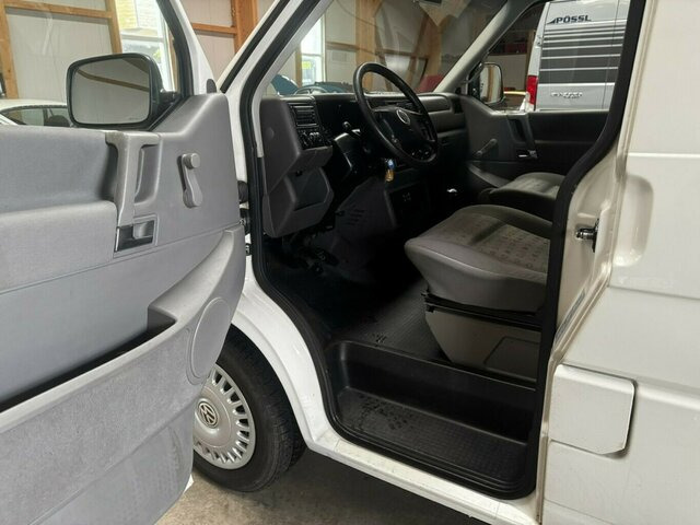 VW T4 Caravelle 2.5 TDI Syncro Sperre 1. Hand!... - Minibus, People carrier: picture 4 VW T4 Caravelle 2.5 TDI Syncro Sperre 1. Hand!... - Minibus, People carrier: picture 4