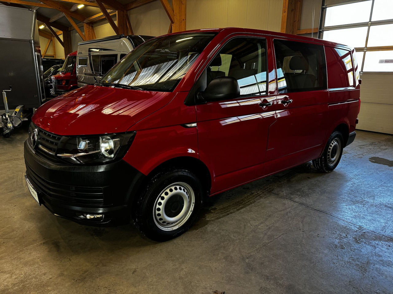 Volkswagen T6 Doka Kasten 6-Sitzer 2.0 TDI 4Motion - Small van, Crew cab van: picture 1 Volkswagen T6 Doka Kasten 6-Sitzer 2.0 TDI 4Motion - Small van, Crew cab van: picture 1