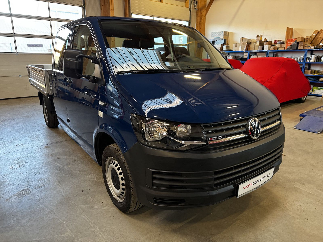 Volkswagen T6 Doka Pritsche 2.0 TDI 4Motion 4x4 indienblau - Open body delivery van: picture 3 Volkswagen T6 Doka Pritsche 2.0 TDI 4Motion 4x4 indienblau - Open body delivery van: picture 3