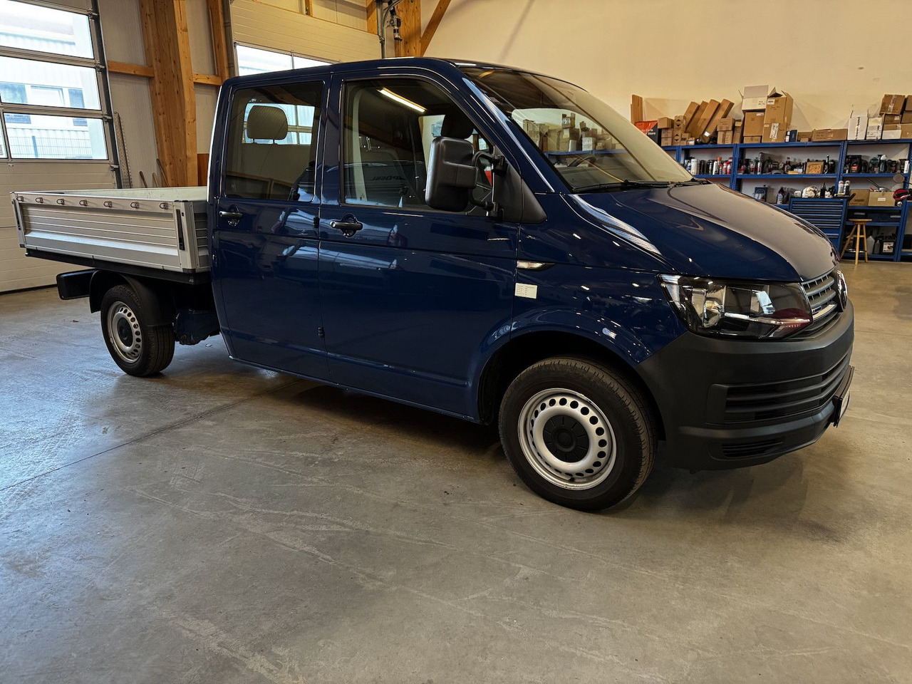 Volkswagen T6 Doka Pritsche 2.0 TDI 4Motion 4x4 indienblau - Open body delivery van: picture 4 Volkswagen T6 Doka Pritsche 2.0 TDI 4Motion 4x4 indienblau - Open body delivery van: picture 4