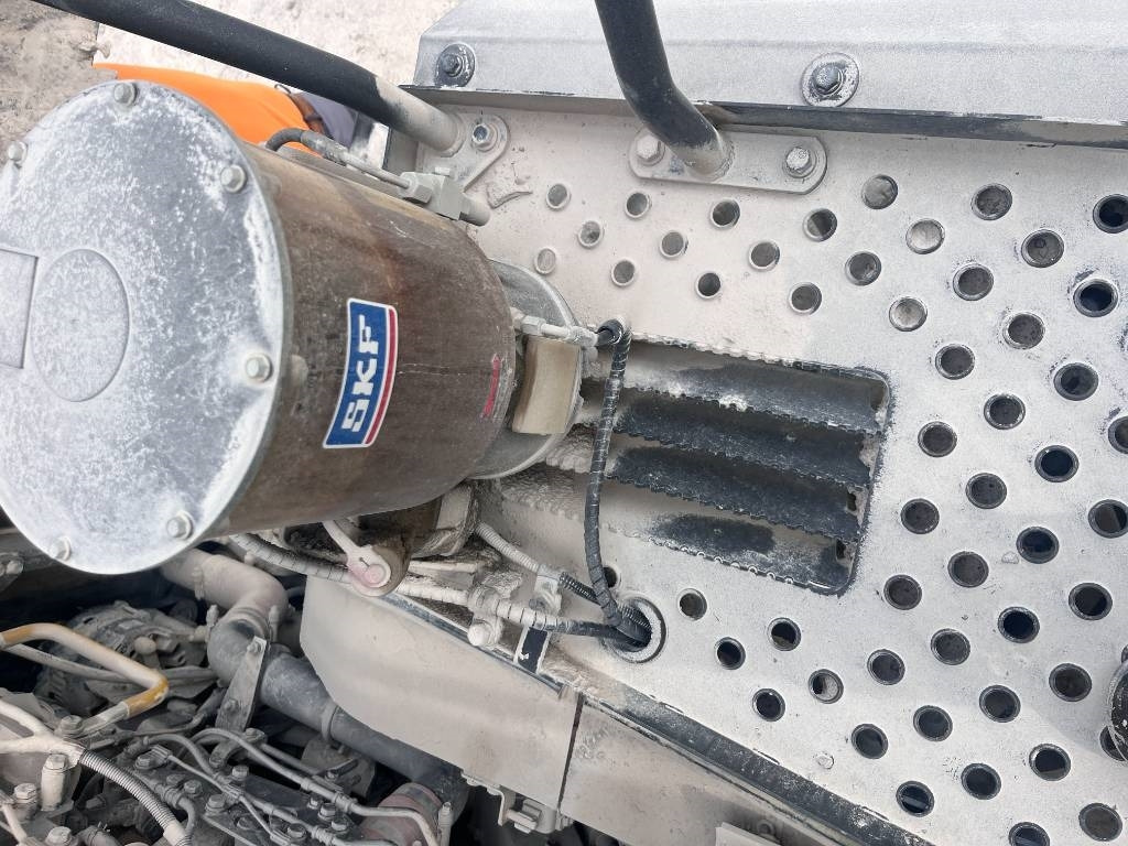 Wheel loader KOMATSU WA475-10EO: picture 29