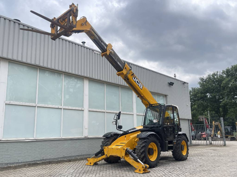 JCB 540-140 2016 - Telescopic handler: picture 2 JCB 540-140 2016 - Telescopic handler: picture 2