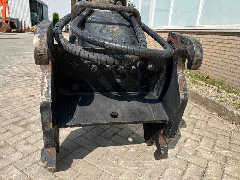 Verachtert VHP-40 SCHAAR - Demolition shears for Construction machinery: picture 4 Verachtert VHP-40 SCHAAR - Demolition shears for Construction machinery: picture 4