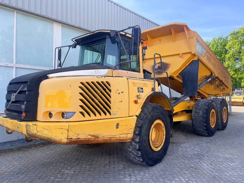 Volvo A25E - Articulated dump truck: picture 2 Volvo A25E - Articulated dump truck: picture 2