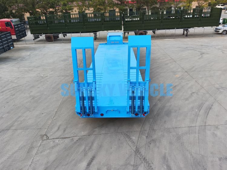 New Low loader semi-trailer for transportation of heavy machinery SUNSKY 30Ton lowbed trailer: picture 9