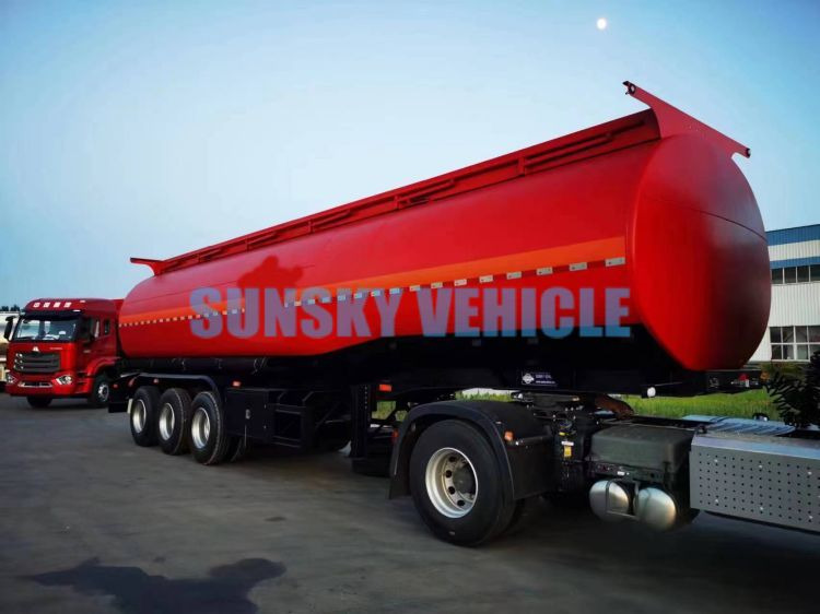 SUNSKY Fuel Tank Trailer - Tanker semi-trailer: picture 3 SUNSKY Fuel Tank Trailer - Tanker semi-trailer: picture 3