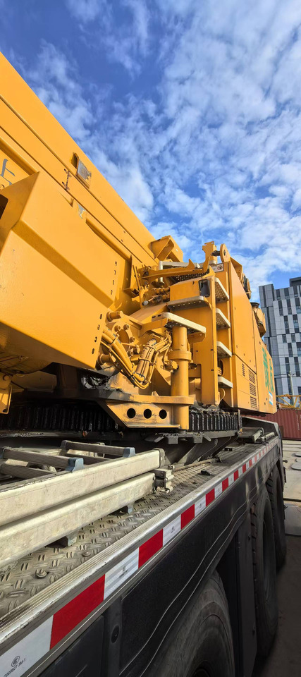 LIEBHERR Second Hand Truck Mounted Crane LTM1500-8.1 Heavy Duty Mobile Crane With High Quality - Mobile crane: picture 3 LIEBHERR Second Hand Truck Mounted Crane LTM1500-8.1 Heavy Duty Mobile Crane With High Quality - Mobile crane: picture 3