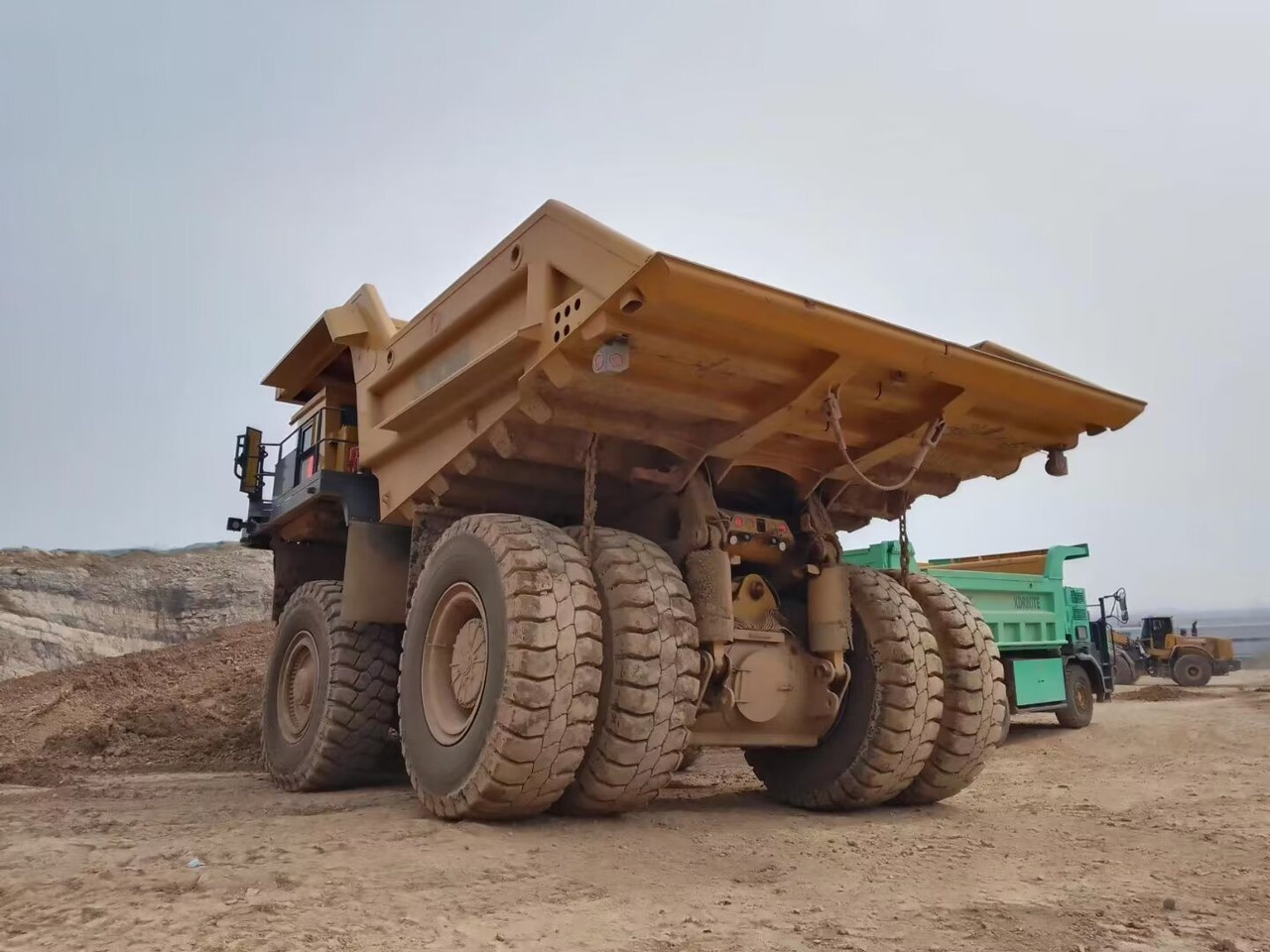 XCMG Factory Xde150 China 4X2 Used Mining Electric Dump Truck with Good Quality - Rigid dumper/ Rock truck: picture 3 XCMG Factory Xde150 China 4X2 Used Mining Electric Dump Truck with Good Quality - Rigid dumper/ Rock truck: picture 3
