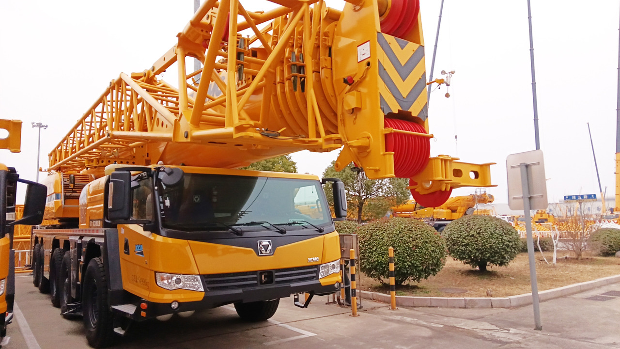 XCMG Official 2024 Year Second Hand Mobile Crane 160 Tons XCA160L8 8-Sections Hydraulic Boom Crane In Good Condition - All terrain crane: picture 3 XCMG Official 2024 Year Second Hand Mobile Crane 160 Tons XCA160L8 8-Sections Hydraulic Boom Crane In Good Condition - All terrain crane: picture 3