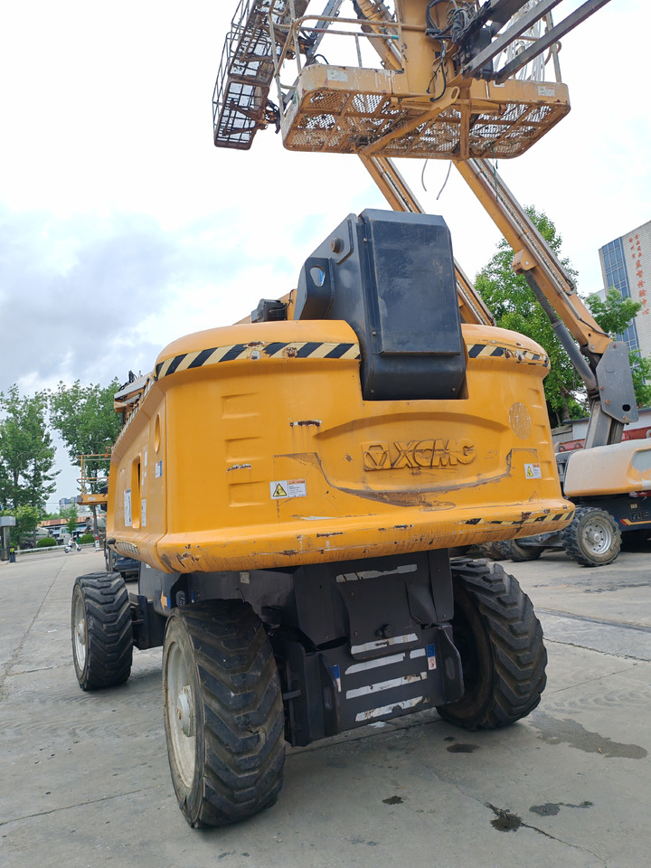 XCMG Official Articulated Boom Lift GTBZ42S 42m Used Cherry Picker Sale - Telescopic boom: picture 3 XCMG Official Articulated Boom Lift GTBZ42S 42m Used Cherry Picker Sale - Telescopic boom: picture 3
