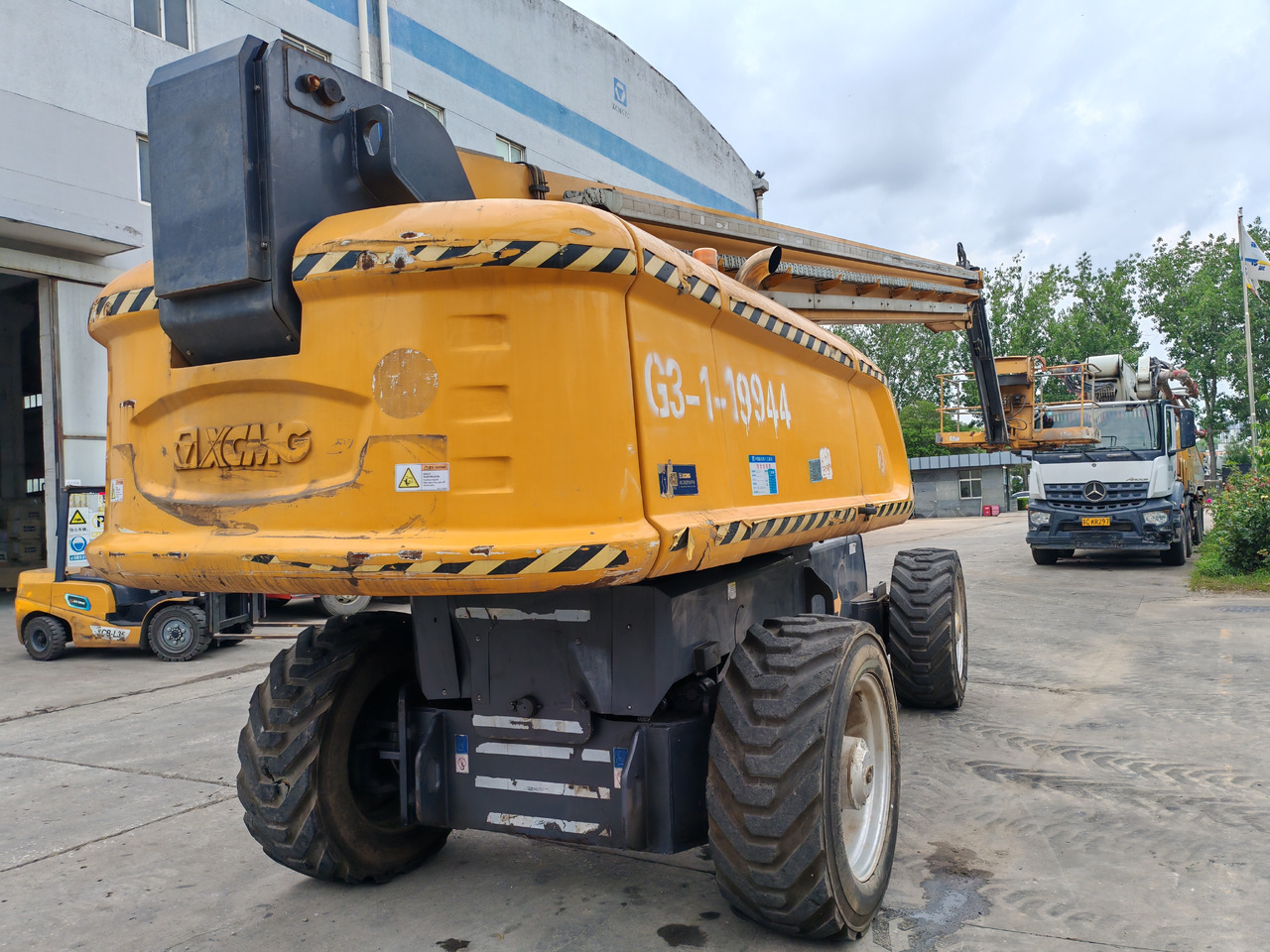 XCMG Official Articulated Boom Lift GTBZ42S 42m Used Cherry Picker Sale - Telescopic boom: picture 4 XCMG Official Articulated Boom Lift GTBZ42S 42m Used Cherry Picker Sale - Telescopic boom: picture 4