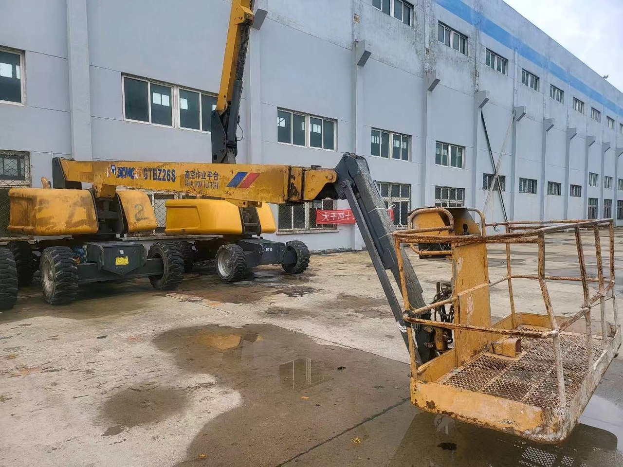 XCMG Official Cherry Picker Boom Lift GTBZ26S 26m Straight Arm Lift Aerial Work Platform Price - Telescopic boom: picture 5 XCMG Official Cherry Picker Boom Lift GTBZ26S 26m Straight Arm Lift Aerial Work Platform Price - Telescopic boom: picture 5