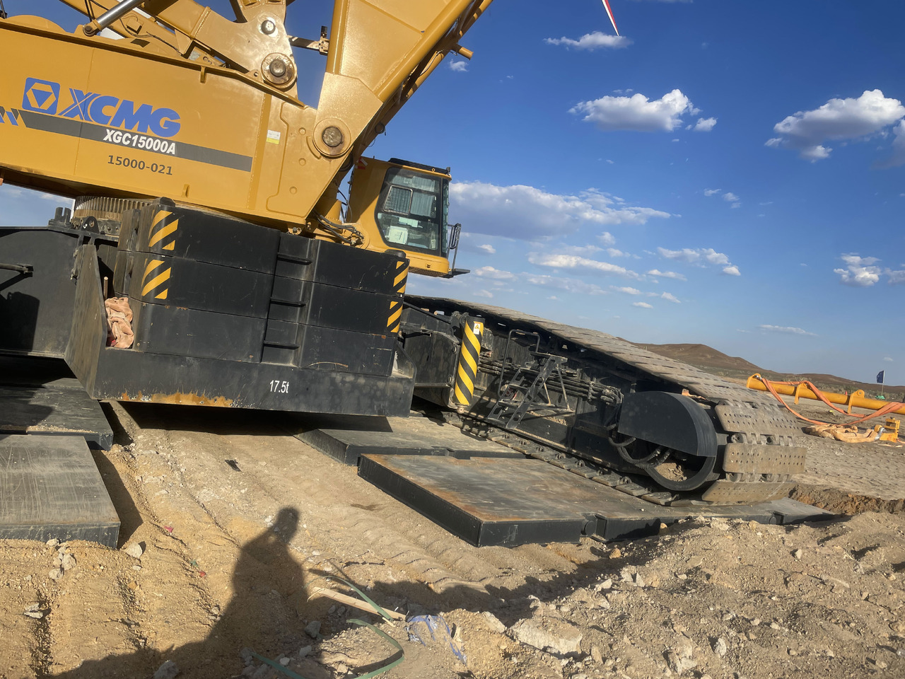 XCMG Official Heavy Duty Used Hydraulic Crane 1000 Ton XGC15000A Lattice Boom Tracked Crane Price - Crawler crane: picture 5 XCMG Official Heavy Duty Used Hydraulic Crane 1000 Ton XGC15000A Lattice Boom Tracked Crane Price - Crawler crane: picture 5