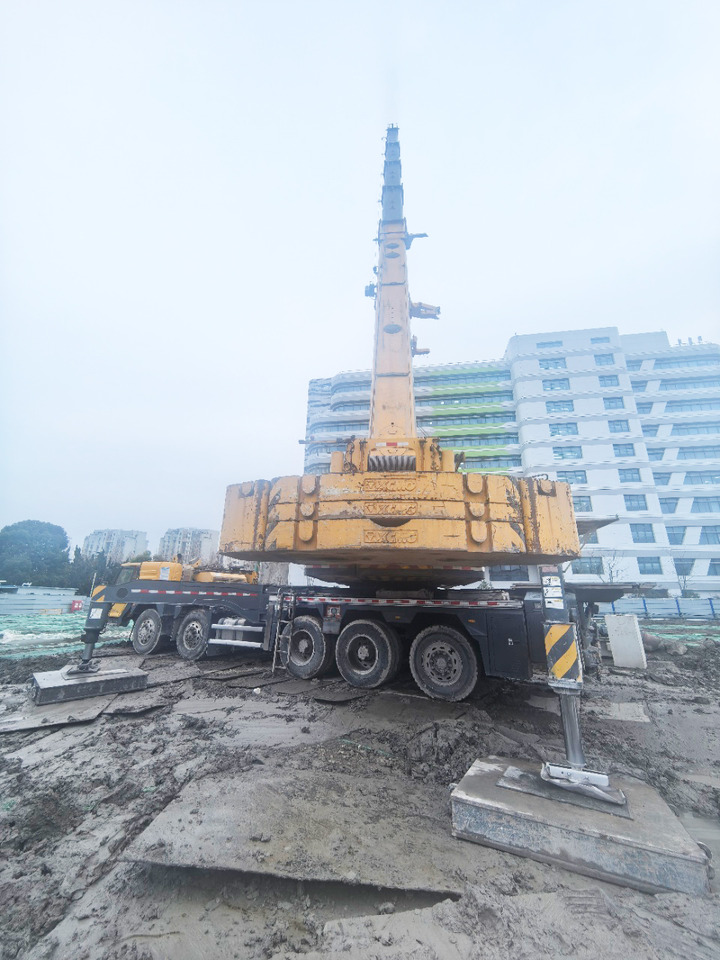 XCMG Official Second Hand 100 Ton Truck Crane XCT100 Hydraulic Crane Price - Mobile crane: picture 3 XCMG Official Second Hand 100 Ton Truck Crane XCT100 Hydraulic Crane Price - Mobile crane: picture 3