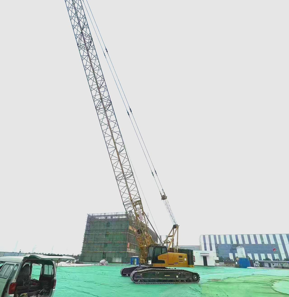 XCMG Official Used 100 Ton Crawler Crane XGC100-I Mobile Crane Machine Price List - Crawler crane: picture 3 XCMG Official Used 100 Ton Crawler Crane XGC100-I Mobile Crane Machine Price List - Crawler crane: picture 3