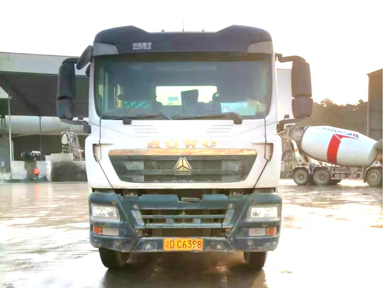 XCMG Official Used Concrete Mixer Truck G4804b 12cubic Cement Mixer Machine - Concrete mixer truck: picture 3 XCMG Official Used Concrete Mixer Truck G4804b 12cubic Cement Mixer Machine - Concrete mixer truck: picture 3